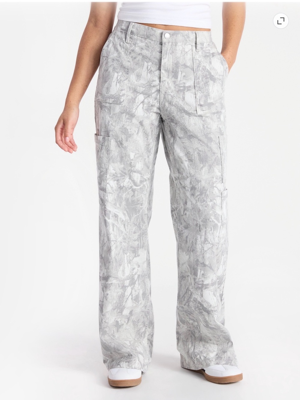 No Boundaries - Wide-Leg Pants in Gray Marble